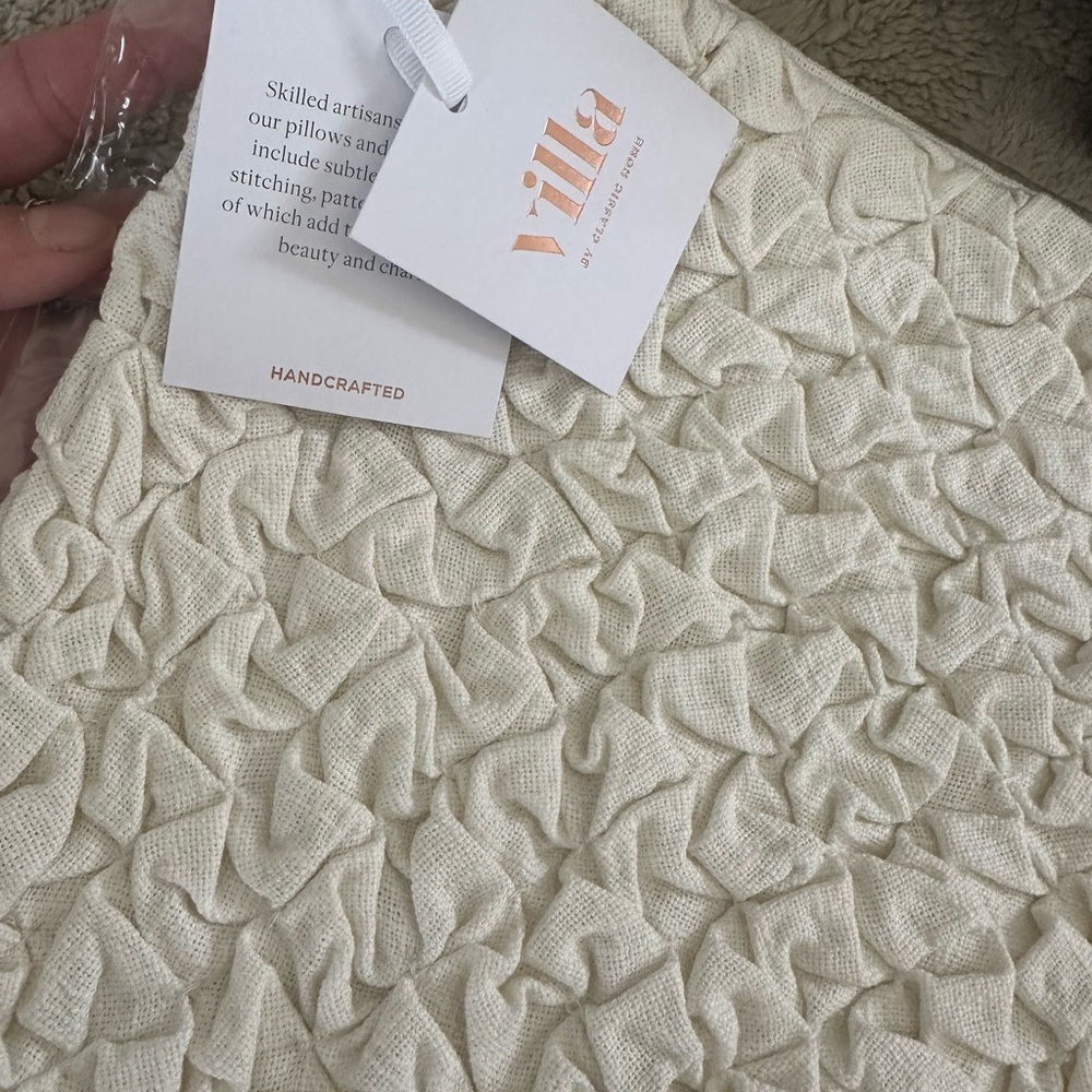 West Elm Textured Cream Pillow Cover New Villa 22x22 set of 2